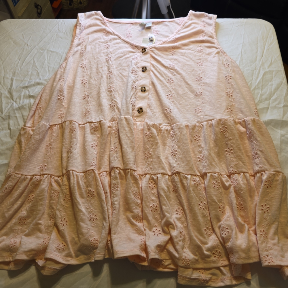 EST. 1946 Pink Sleeveless Button-Down Top